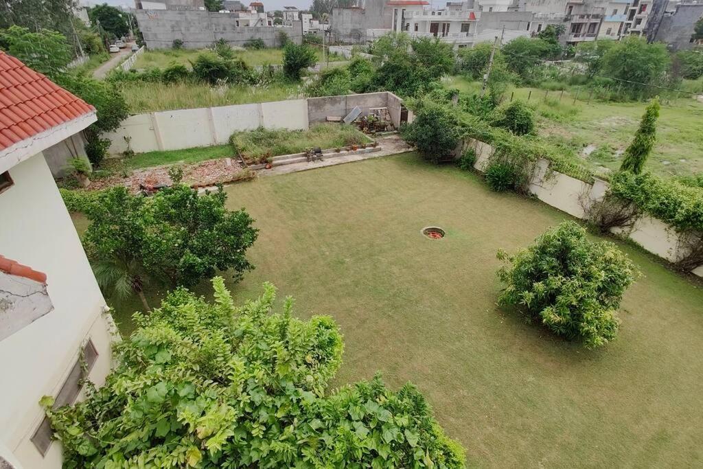 Basti House - Boutique Homestay Lucknow Exterior photo